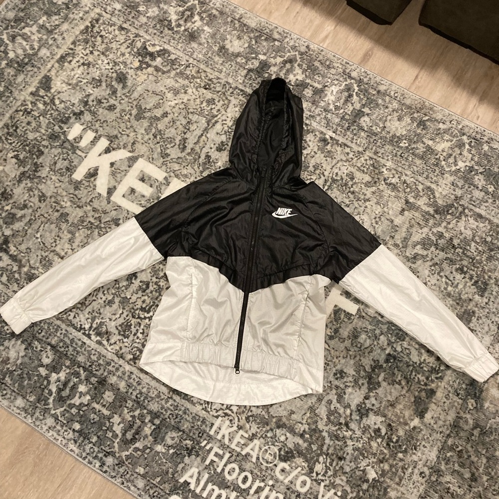Nike Women's Black and White Windbreaker Jacket